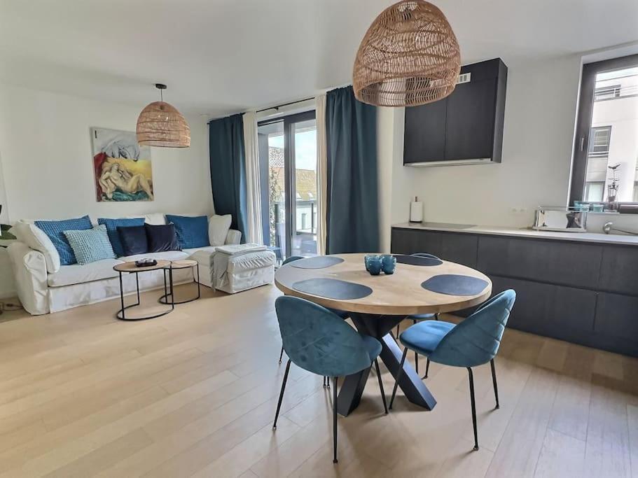 Park Apartment *